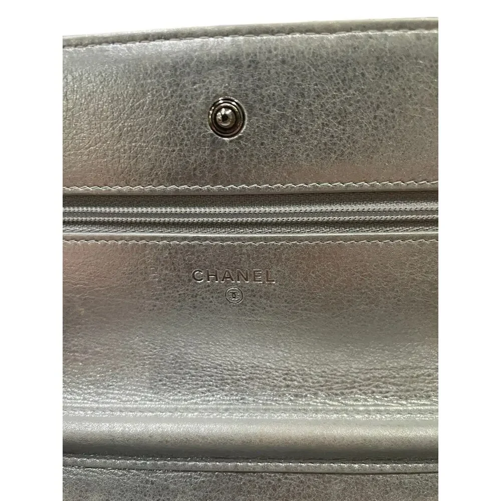 Chanel Metallic Chevron Wallet on Chain (23710)